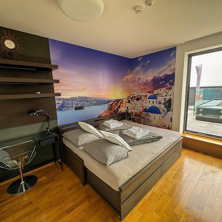 Apartman Se Saunou A Terasou S Vyhledem Na Brno Bagian luar foto
