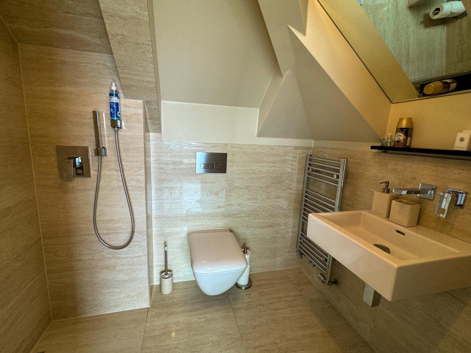 Apartman Se Saunou A Terasou S Vyhledem Na Brno Bagian luar foto