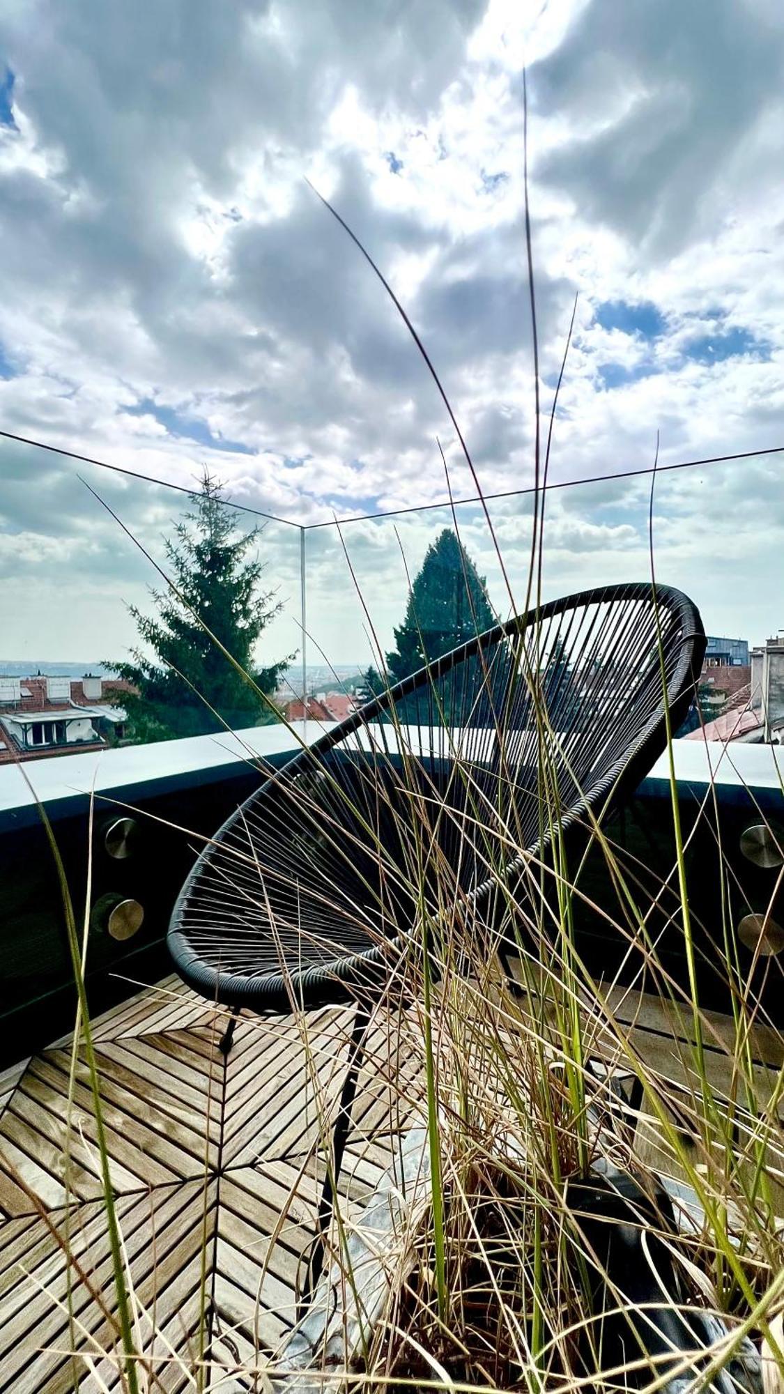 Apartman Se Saunou A Terasou S Vyhledem Na Brno Bagian luar foto